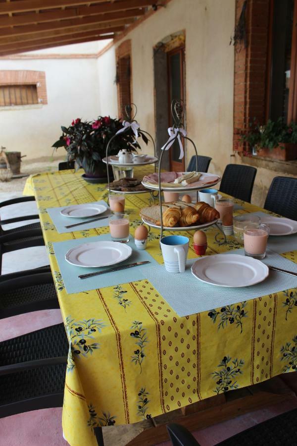 Residence La Salamandre Kamers Rabastens ภายนอก รูปภาพ